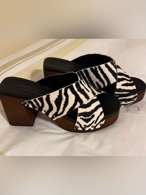 Zebra Crossband Platform Mules - Black & White